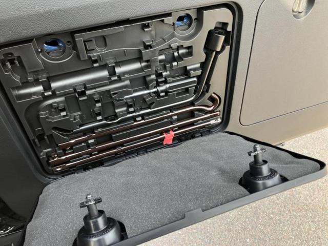 ランドクルーザープラド ４ＷＤ　ＴＸ　Ｌパッケージマットブラックエディション　サンルーフ／保証書／純正　ＳＤナビ／トヨタセーフティセンス／エアーシート　前席／車線逸脱防止支援システム／シート　合皮／ドライブレコーダー　前後／ヘッドランプ　ＬＥＤ／Ｂｌｕｅｔｏｏｔｈ接続　４ＷＤ（27枚目）