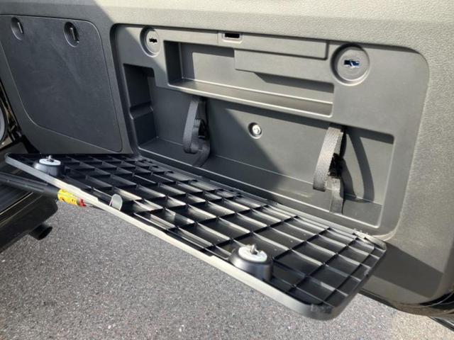 ランドクルーザープラド ４ＷＤ　ＴＸ　Ｌパッケージマットブラックエディション　サンルーフ／保証書／純正　ＳＤナビ／トヨタセーフティセンス／エアーシート　前席／車線逸脱防止支援システム／シート　合皮／ドライブレコーダー　前後／ヘッドランプ　ＬＥＤ／Ｂｌｕｅｔｏｏｔｈ接続　４ＷＤ（28枚目）