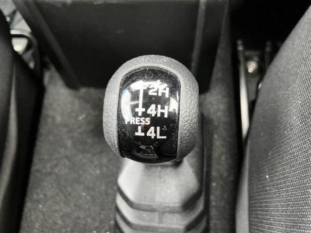 ジムニー ４ＷＤ　ＸＧ　新品タイヤ／保証書／ディスプレイオーディオ／ドライブレコーダー　前後／ＥＴＣ／ＡＢＳ／横滑り防止装置／エアバッグ　運転席／エアバッグ　助手席／エアバッグ　サイド／パワーウインドウ／キーレスエントリー（12枚目）