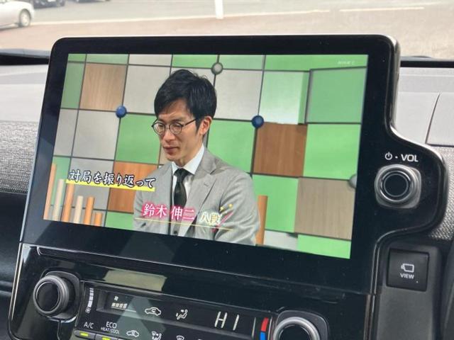 シエンタ ハイブリッドＺ　保証書／ディスプレイオーディオ＋ナビ１０インチ／衝突安全装置／両側電動スライドドア／シートヒーター　前席／パノラミックビューモニター／車線逸脱防止支援システム／ヘッドランプ　ＬＥＤ　全周囲カメラ（12枚目）