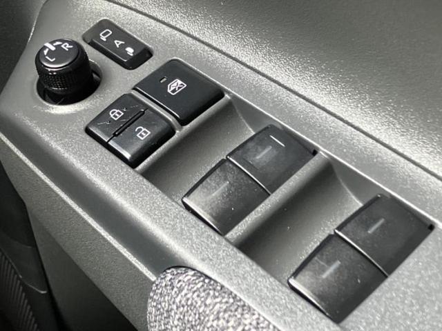 シエンタ ハイブリッドＺ　保証書／ディスプレイオーディオ＋ナビ１０インチ／衝突安全装置／両側電動スライドドア／シートヒーター　前席／パノラミックビューモニター／車線逸脱防止支援システム／ヘッドランプ　ＬＥＤ　全周囲カメラ（32枚目）