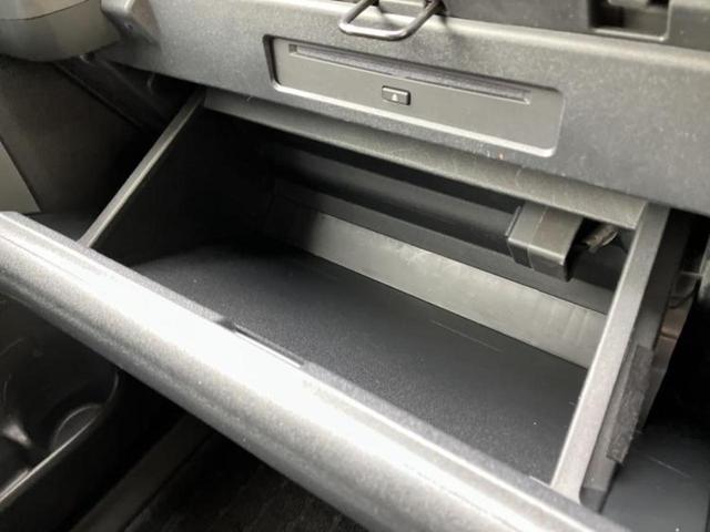 シエンタ ハイブリッドＺ　保証書／ディスプレイオーディオ＋ナビ１０インチ／衝突安全装置／両側電動スライドドア／シートヒーター　前席／パノラミックビューモニター／車線逸脱防止支援システム／ヘッドランプ　ＬＥＤ　全周囲カメラ（36枚目）