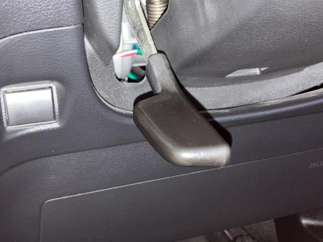 デイズ ハイウェイスターＸアーバンクロム　保証書／純正　９インチ　メモリーナビ／エマージェンシーブレーキ／アラウンドビューモニター／車線逸脱防止支援システム／ヘッドランプ　ＬＥＤ／ＵＳＢジャック／Ｂｌｕｅｔｏｏｔｈ接続／ＥＢＤ付ＡＢＳ（42枚目）