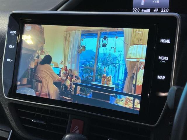 ヴォクシー ＺＳキラメキ３　保証書／純正　１０インチ　ＳＤナビ／フリップダウンモニター　純正　１２．１インチ／衝突安全装置／両側電動スライドドア／車線逸脱防止支援システム／シート　ハーフレザー／ドライブレコーダー　前後　ドラレコ（12枚目）