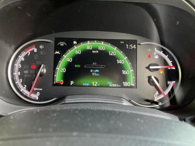 ヴォクシー Ｓ－Ｚ　保証書／ディスプレイオーディオ＋ナビ１０．５インチ／フリップダウンモニター　純正　１４インチ／トヨタセーフティセンス／両側電動スライドドア／シートヒーター　前席／車線逸脱防止支援システム　バックカメラ（14枚目）