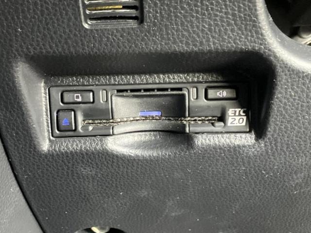 ヴォクシー Ｓ－Ｚ　保証書／ディスプレイオーディオ＋ナビ１０．５インチ／フリップダウンモニター　純正　１４インチ／トヨタセーフティセンス／両側電動スライドドア／シートヒーター　前席／車線逸脱防止支援システム　バックカメラ（27枚目）