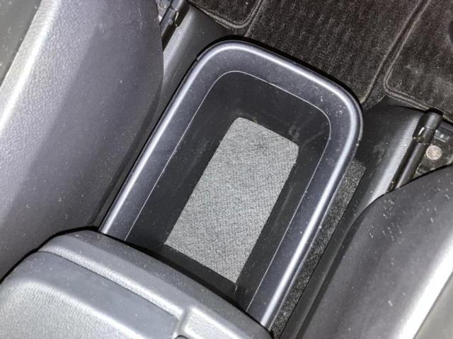 ヴォクシー Ｓ－Ｚ　保証書／ディスプレイオーディオ＋ナビ１０．５インチ／フリップダウンモニター　純正　１４インチ／トヨタセーフティセンス／両側電動スライドドア／シートヒーター　前席／車線逸脱防止支援システム　バックカメラ（45枚目）