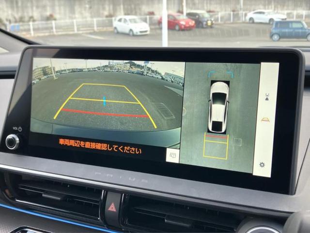 プリウス Ｚ　新品タイヤ／パノラマルーフ／保証書／ディスプレイオーディオ＋ナビ１２．３インチ／トヨタセーフティセンス／エアーシート　前席／パノラミックビューモニター／車線逸脱防止支援システム／シート　合皮（12枚目）