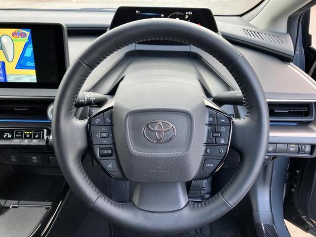 プリウス Ｚ　新品タイヤ／パノラマルーフ／保証書／ディスプレイオーディオ＋ナビ１２．３インチ／トヨタセーフティセンス／エアーシート　前席／パノラミックビューモニター／車線逸脱防止支援システム／シート　合皮（14枚目）