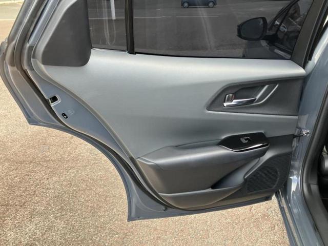 プリウス Ｚ　新品タイヤ／パノラマルーフ／保証書／ディスプレイオーディオ＋ナビ１２．３インチ／トヨタセーフティセンス／エアーシート　前席／パノラミックビューモニター／車線逸脱防止支援システム／シート　合皮（23枚目）