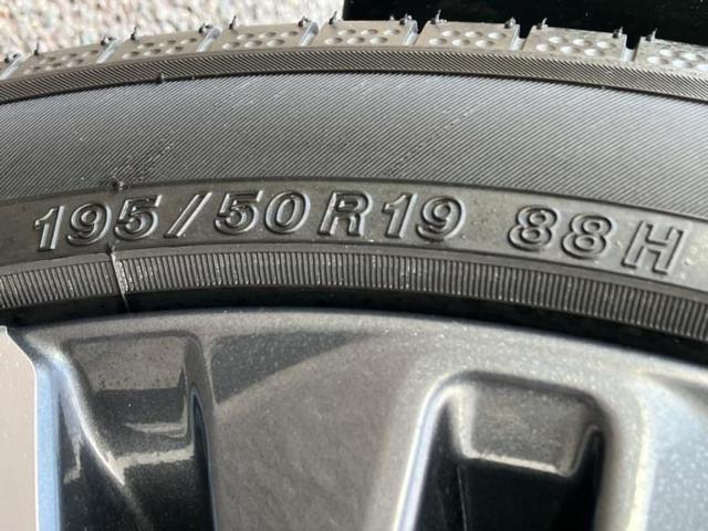 プリウス Ｚ　新品タイヤ／パノラマルーフ／保証書／ディスプレイオーディオ＋ナビ１２．３インチ／トヨタセーフティセンス／エアーシート　前席／パノラミックビューモニター／車線逸脱防止支援システム／シート　合皮（51枚目）