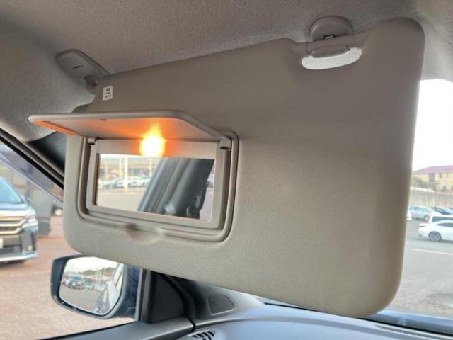 �ԑI�тɂ͂��Y�݂������̂ł��I��̓I�ȍw���܂ł͌������Ă��Ȃ����ǎԂ͋C�ɂȂ�Ƃ������q�l���劽�}�ł��I���񒆌Îԍw���̑����̂���`���������Ă��������I