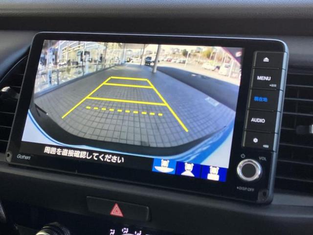 フィット ｅＨＥＶホーム　純正　９インチ　ナビ／ホンダセンシング／車線逸脱防止支援システム／シート　ハーフレザー／ヘッドランプ　ＬＥＤ／ＵＳＢジャック／Ｂｌｕｅｔｏｏｔｈ接続／ＥＴＣ／ＥＢＤ付ＡＢＳ／横滑り防止装置　ＤＶＤ再生（11枚目）