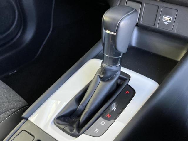 フィット ｅＨＥＶホーム　純正　９インチ　ナビ／ホンダセンシング／車線逸脱防止支援システム／シート　ハーフレザー／ヘッドランプ　ＬＥＤ／ＵＳＢジャック／Ｂｌｕｅｔｏｏｔｈ接続／ＥＴＣ／ＥＢＤ付ＡＢＳ／横滑り防止装置　ＤＶＤ再生（16枚目）