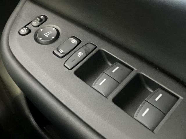 フィット ｅＨＥＶホーム　純正　９インチ　ナビ／ホンダセンシング／車線逸脱防止支援システム／シート　ハーフレザー／ヘッドランプ　ＬＥＤ／ＵＳＢジャック／Ｂｌｕｅｔｏｏｔｈ接続／ＥＴＣ／ＥＢＤ付ＡＢＳ／横滑り防止装置　ＤＶＤ再生（27枚目）