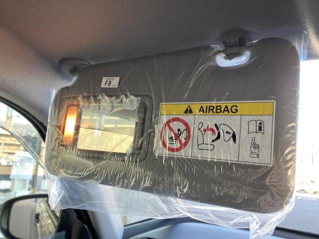 フィット ｅＨＥＶホーム　純正　９インチ　ナビ／ホンダセンシング／車線逸脱防止支援システム／シート　ハーフレザー／ヘッドランプ　ＬＥＤ／ＵＳＢジャック／Ｂｌｕｅｔｏｏｔｈ接続／ＥＴＣ／ＥＢＤ付ＡＢＳ／横滑り防止装置　ＤＶＤ再生（42枚目）