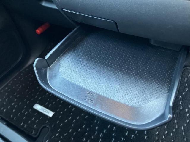 ルークス ハイウェイスターＧターボアーバンクロムプロパイロ　新品タイヤ／保証書／純正　９インチ　ＳＤナビ／エマージェンシーブレーキ／ハンズフリー両側電動スライドドア／アラウンドビューモニター／車線逸脱防止支援システム／シート　合皮／プロパイロット　全周囲カメラ（37枚目）