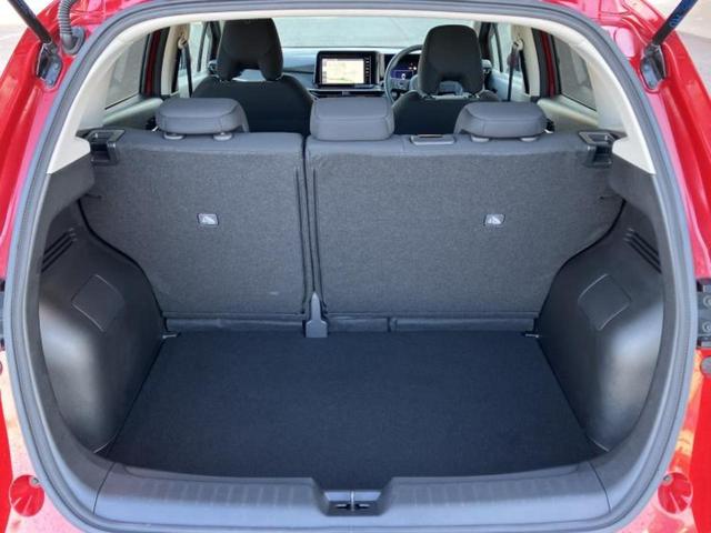 ノート Ｘ　保証書／純正　９インチ　メモリーナビ／インテリジェントルームミラー／エマージェンシーブレーキ／アラウンドビューモニター／車線逸脱防止支援システム／ヘッドランプ　ＬＥＤ／ＵＳＢジャック　全周囲カメラ（8枚目）