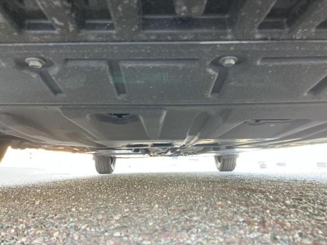 ノート Ｘ　保証書／純正　９インチ　メモリーナビ／インテリジェントルームミラー／エマージェンシーブレーキ／アラウンドビューモニター／車線逸脱防止支援システム／ヘッドランプ　ＬＥＤ／ＵＳＢジャック　全周囲カメラ（47枚目）