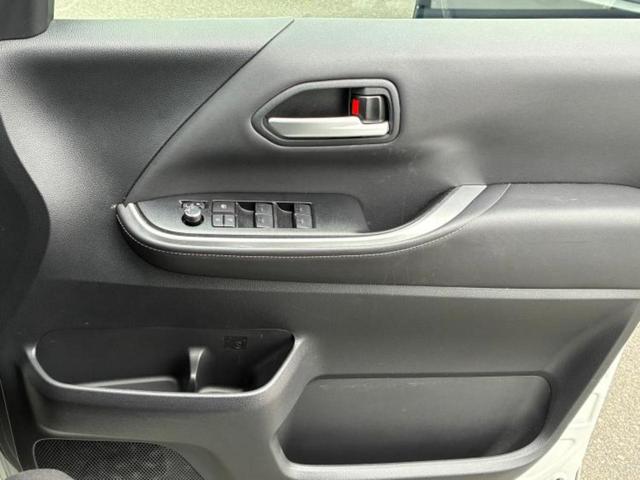 ノア ハイブリッドＳ－Ｚ　保証書／ディスプレイオーディオ＋ナビ１０インチ／デジタルインナーミラー／トヨタセーフティセンス／両側電動スライドドア／シートヒーター　前席／パノラミックビューモニター／車線逸脱防止支援システム　ＥＴＣ（17枚目）