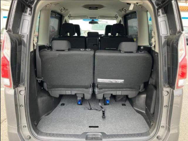 セレナ ＸＶ　新品タイヤ／保証書／純正　１０インチ　ＳＤナビ／エマージェンシーブレーキ／両側電動スライドドア／車線逸脱防止支援システム／ドライブレコーダー　前後／Ｂｌｕｅｔｏｏｔｈ接続／ＥＴＣ／ＥＢＤ付ＡＢＳ（7枚目）