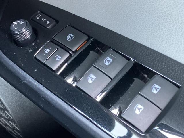 プリウス 4WD Aプレミアムツーリングセレクション エアロ/保証書/純正 9インチ SDナビ/衝突安全装置/シートヒーター 前席/車線逸脱防止支援システム/シート 合皮/パーキングアシスト 自動操舵/ヘッドランプ LED/Bluetooth接続 4WD(27枚目)