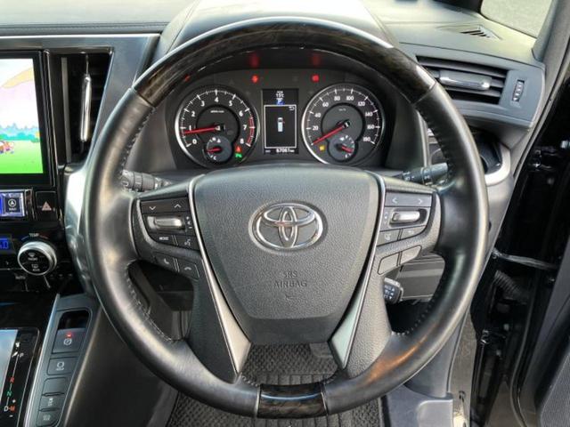 アルファード Ｓ　Ａパッケージタイプブラック　サンルーフ／社外　１１インチ　ＳＤナビ／衝突安全装置／両側電動スライドドア／シート　ハーフレザー／電動バックドア／ドライブレコーダー　社外／ヘッドランプ　ＬＥＤ／ＥＴＣ／ＥＢＤ付ＡＢＳ　バックカメラ（14枚目）