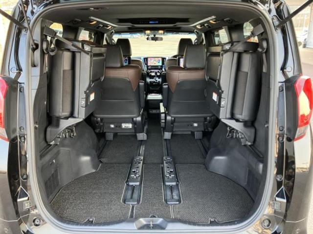 アルファード Ｓ　Ａパッケージタイプブラック　サンルーフ／社外　１１インチ　ＳＤナビ／衝突安全装置／両側電動スライドドア／シート　ハーフレザー／電動バックドア／ドライブレコーダー　社外／ヘッドランプ　ＬＥＤ／ＥＴＣ／ＥＢＤ付ＡＢＳ　バックカメラ（21枚目）