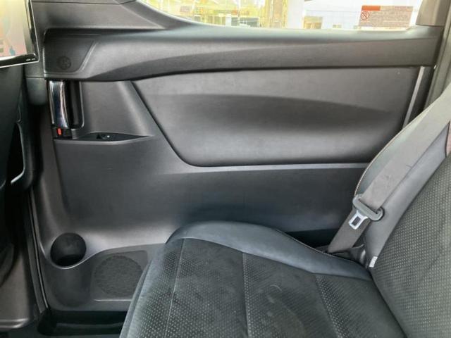 アルファード Ｓ　Ａパッケージタイプブラック　サンルーフ／社外　１１インチ　ＳＤナビ／衝突安全装置／両側電動スライドドア／シート　ハーフレザー／電動バックドア／ドライブレコーダー　社外／ヘッドランプ　ＬＥＤ／ＥＴＣ／ＥＢＤ付ＡＢＳ　バックカメラ（23枚目）