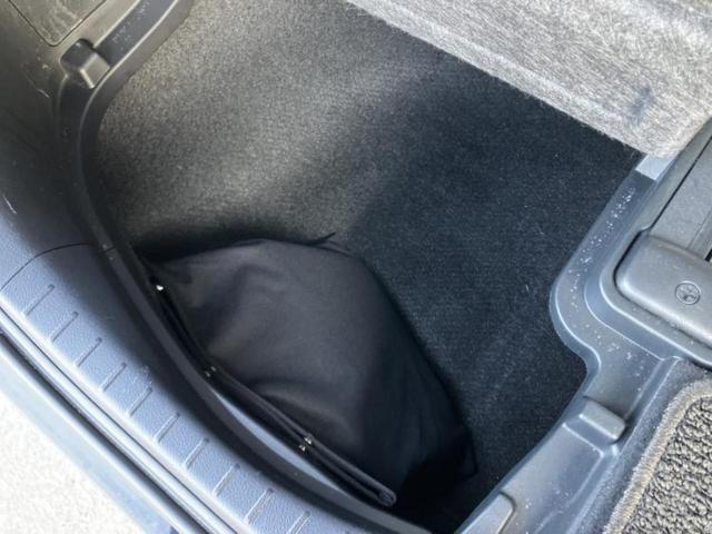 アルファード Ｓ　Ａパッケージタイプブラック　サンルーフ／社外　１１インチ　ＳＤナビ／衝突安全装置／両側電動スライドドア／シート　ハーフレザー／電動バックドア／ドライブレコーダー　社外／ヘッドランプ　ＬＥＤ／ＥＴＣ／ＥＢＤ付ＡＢＳ　バックカメラ（27枚目）