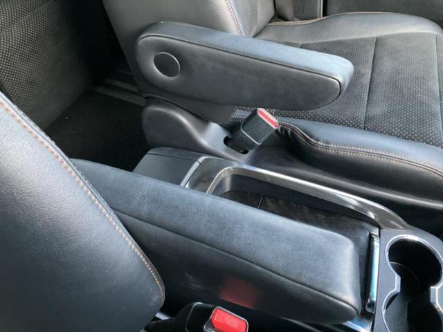 アルファード Ｓ　Ａパッケージタイプブラック　サンルーフ／社外　１１インチ　ＳＤナビ／衝突安全装置／両側電動スライドドア／シート　ハーフレザー／電動バックドア／ドライブレコーダー　社外／ヘッドランプ　ＬＥＤ／ＥＴＣ／ＥＢＤ付ＡＢＳ　バックカメラ（36枚目）