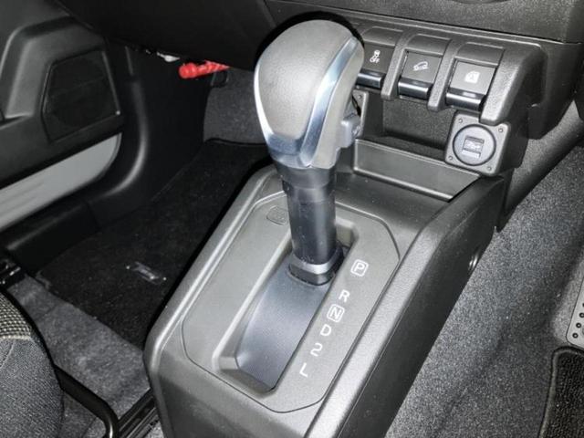 ジムニー ４ＷＤ　ＸＣ　ディスプレイオーディオ９インチ／セーフティサポート（スズキ）／シートヒーター　前席／車線逸脱防止支援システム／ヘッドランプ　ＬＥＤ／ＵＳＢジャック／Ｂｌｕｅｔｏｏｔｈ接続／ＡＢＳ　衝突被害軽減システム（16枚目）