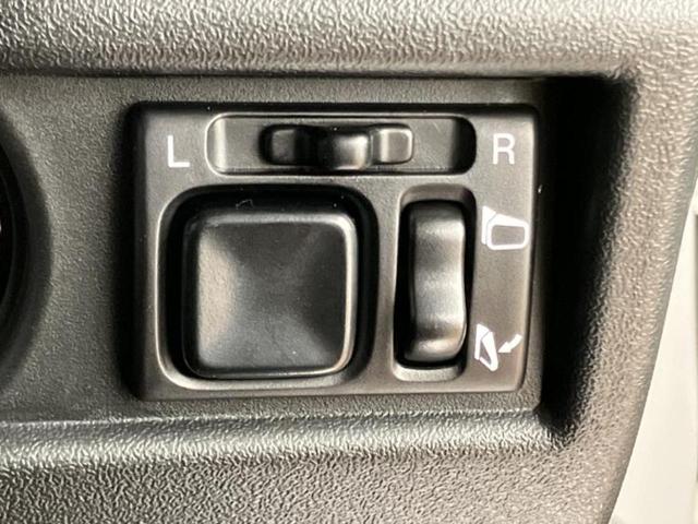 ジムニー ４ＷＤ　ＸＣ　ディスプレイオーディオ９インチ／セーフティサポート（スズキ）／シートヒーター　前席／車線逸脱防止支援システム／ヘッドランプ　ＬＥＤ／ＵＳＢジャック／Ｂｌｕｅｔｏｏｔｈ接続／ＡＢＳ　衝突被害軽減システム（18枚目）