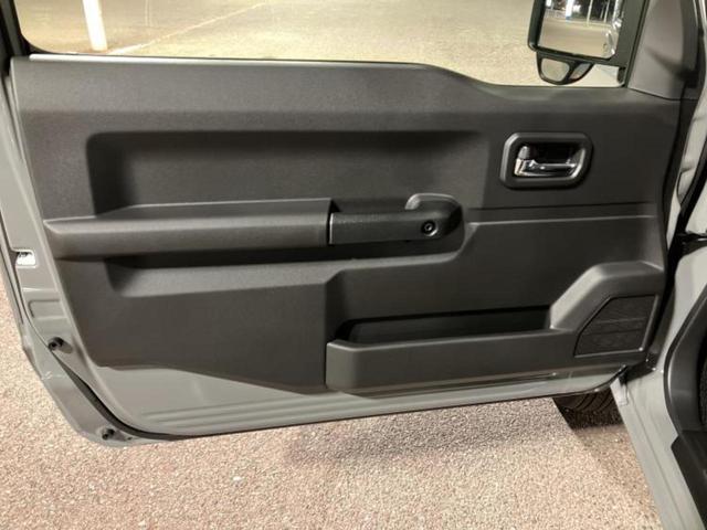 ジムニー ４ＷＤ　ＸＣ　ディスプレイオーディオ９インチ／セーフティサポート（スズキ）／シートヒーター　前席／車線逸脱防止支援システム／ヘッドランプ　ＬＥＤ／ＵＳＢジャック／Ｂｌｕｅｔｏｏｔｈ接続／ＡＢＳ　衝突被害軽減システム（21枚目）