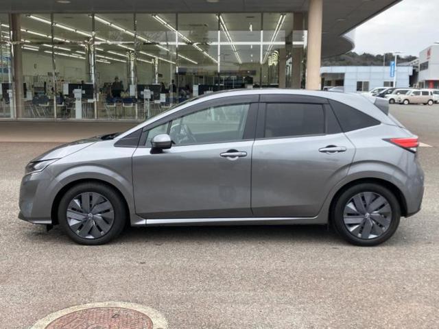 ノート Ｘ　保証書／純正　９インチ　ナビ／インテリジェントルームミラー／エマージェンシーブレーキ／アラウンドビューモニター／車線逸脱防止支援システム／ドライブレコーダー　社外／ヘッドランプ　ＬＥＤ　全周囲カメラ（2枚目）