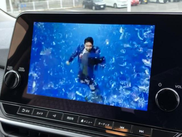 ノート Ｘ　保証書／純正　９インチ　ナビ／インテリジェントルームミラー／エマージェンシーブレーキ／アラウンドビューモニター／車線逸脱防止支援システム／ドライブレコーダー　社外／ヘッドランプ　ＬＥＤ　全周囲カメラ（11枚目）