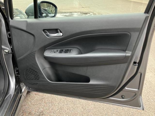 ノート Ｘ　保証書／純正　９インチ　ナビ／インテリジェントルームミラー／エマージェンシーブレーキ／アラウンドビューモニター／車線逸脱防止支援システム／ドライブレコーダー　社外／ヘッドランプ　ＬＥＤ　全周囲カメラ（20枚目）