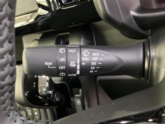 スペーシアカスタム ハイブリッドＸＳ　保証書／セーフティサポート（スズキ）／両側電動スライドドア／シートヒーター　前席／車線逸脱防止支援システム／シート　ハーフレザー／登録済未使用車／ヘッドランプ　ＬＥＤ／ＵＳＢジャック　ワンオーナー（12枚目）