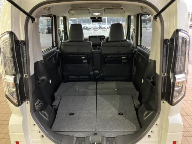 スペーシアカスタム ハイブリッドＸＳ　保証書／セーフティサポート（スズキ）／両側電動スライドドア／シートヒーター　前席／車線逸脱防止支援システム／シート　ハーフレザー／登録済未使用車／ヘッドランプ　ＬＥＤ／ＵＳＢジャック　ワンオーナー（19枚目）