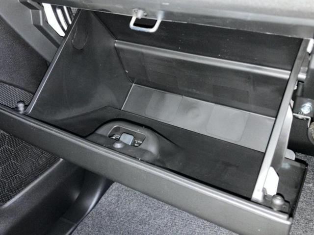 スペーシアカスタム ハイブリッドＸＳ　保証書／セーフティサポート（スズキ）／両側電動スライドドア／シートヒーター　前席／車線逸脱防止支援システム／シート　ハーフレザー／登録済未使用車／ヘッドランプ　ＬＥＤ／ＵＳＢジャック　ワンオーナー（29枚目）