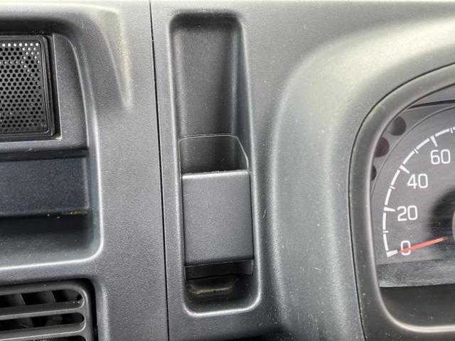 NT100クリッパートラック 4WD DXノウハン 新品タイヤ/保証書/エアバッグ 運転席/パワーステアリング/マニュアルエアコン/取扱説明書/ヘッドライトレベライザー/ラジオ 4WD(34枚目)