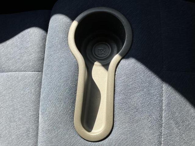 キューブ 15Xインディゴプラスプラズマ 保証書/社外 HDDナビ/ETC/EBD付ABS/バックモニター/フルセグTV/DVD/エアバッグ 運転席/エアバッグ 助手席/パワーウインドウ/エンジンスタートボタン/キーレスエントリー DVD再生(34枚目)