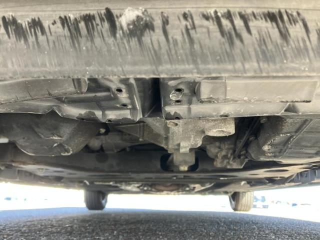 キューブ 15Xインディゴプラスプラズマ 保証書/社外 HDDナビ/ETC/EBD付ABS/バックモニター/フルセグTV/DVD/エアバッグ 運転席/エアバッグ 助手席/パワーウインドウ/エンジンスタートボタン/キーレスエントリー DVD再生(40枚目)