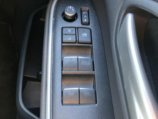 ヴォクシー Ｓ－Ｚ　保証書／純正　１０インチ　ＳＤナビ／後席モニター　純正　１２．３インチ／衝突安全装置／両側電動スライドドア／シートヒーター　前席／車線逸脱防止支援システム／ドライブレコーダー　社外　バックカメラ（28枚目）