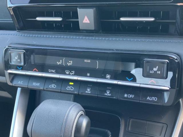 ヴォクシー Ｓ－Ｚ　保証書／純正　１０インチ　ＳＤナビ／後席モニター　純正　１２．３インチ／衝突安全装置／両側電動スライドドア／シートヒーター　前席／車線逸脱防止支援システム／ドライブレコーダー　社外　バックカメラ（30枚目）