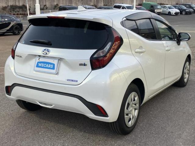 アクア Ｇ　新品タイヤ／保証書／ディスプレイオーディオ／衝突安全装置／シートヒーター　前席／全方位モニター／車線逸脱防止支援システム／ドライブレコーダー　前後／ヘッドランプ　ＬＥＤ／ＵＳＢジャック　全周囲カメラ（3枚目）