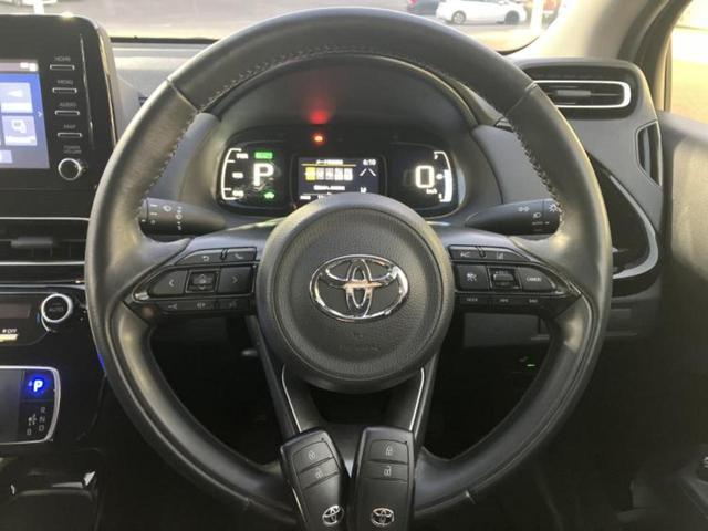 アクア Ｇ　新品タイヤ／保証書／ディスプレイオーディオ／衝突安全装置／シートヒーター　前席／全方位モニター／車線逸脱防止支援システム／ドライブレコーダー　前後／ヘッドランプ　ＬＥＤ／ＵＳＢジャック　全周囲カメラ（13枚目）