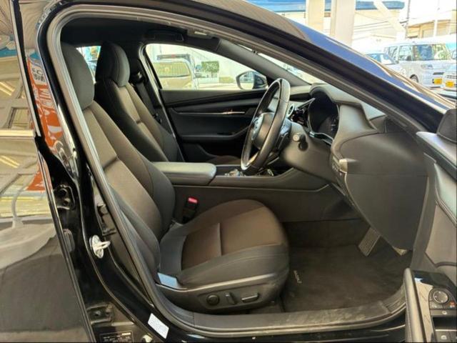 MAZDA3ファストバック 20Sプロアクティブツーリングセレクション 保証書/純正 SDナビ/アイアクティブセンス(マツダ)/シートヒーター 前席/車線逸脱防止支援システム/ヘッドランプ LED/USBジャック/Bluetooth接続/HDMI接続/ETC バックカメラ(5枚目)