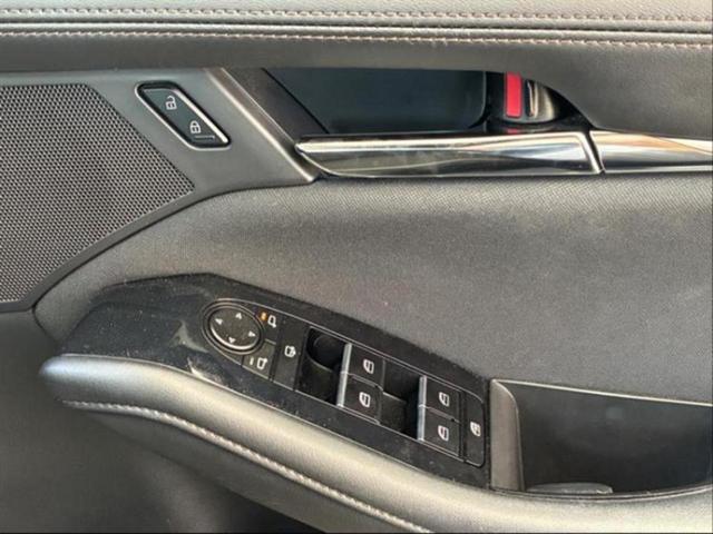 MAZDA3ファストバック 20Sプロアクティブツーリングセレクション 保証書/純正 SDナビ/アイアクティブセンス(マツダ)/シートヒーター 前席/車線逸脱防止支援システム/ヘッドランプ LED/USBジャック/Bluetooth接続/HDMI接続/ETC バックカメラ(18枚目)