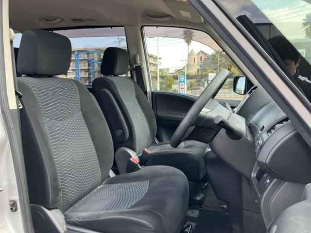 セレナ ２０Ｓ　新品タイヤ／純正　メモリーナビ／電動スライドドア／ＥＴＣ／ＥＢＤ付ＡＢＳ／クルーズコントロール／バックモニター／ワンセグＴＶ／エアバッグ　運転席／エアバッグ　助手席／パワーウインドウ　バックカメラ（4枚目）